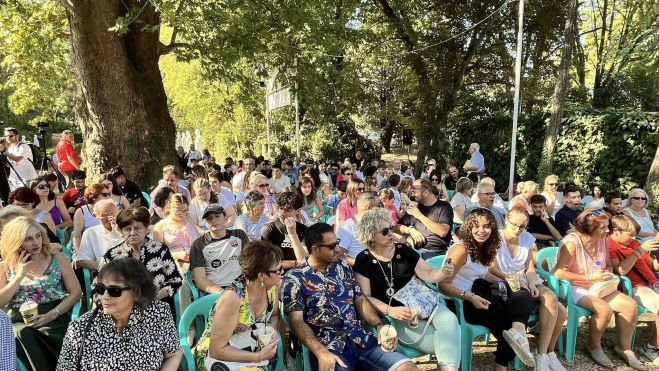 &Tau;&epsilon;&lambda;&epsilon;&tau;ή &alpha;&pi;&omicron;&nu;&omicron;&mu;ή&sigmaf; &beta;&rho;&alpha;&beta;&epsilon;ί&omega;&nu; &sigma;&epsilon; &alpha;&rho;&iota;&sigma;&tau;&epsilon;ύ&sigma;&alpha;&nu;&tau;&epsilon;&sigmaf; &mu;&alpha;&theta;&eta;&tau;έ&sigmaf; - &mu;&alpha;&theta;ή&tau;&rho;&iota;&epsilon;&sigmaf; &Tau;&epsilon;&gamma;&epsilon;&alpha;&tau;&iota;&kappa;ή&sigmaf; &kappa;&alpha;&tau;&alpha;&gamma;&omega;&gamma;ή&sigmaf; (ph/vid)