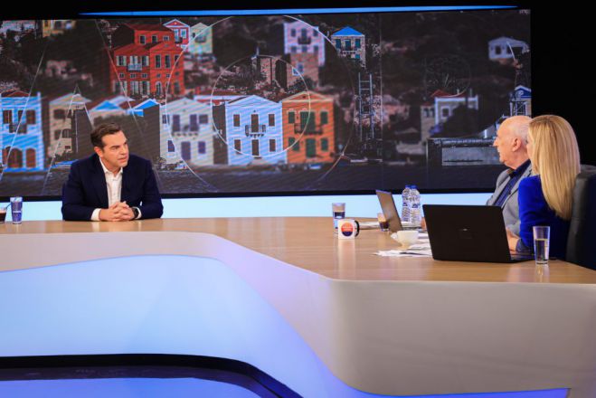 &Tau;&sigma;ί&pi;&rho;&alpha;&sigmaf;: "&Delta;&epsilon;&sigma;&mu;&epsilon;ύ&tau;&eta;&kappa;&alpha; &nu;&alpha; &xi;&epsilon;&rho;&iota;&zeta;ώ&sigma;&omega; &tau;&alpha; &kappa;&lambda;&epsilon;&phi;&tau;ό&delta;&epsilon;&nu;&tau;&rho;&alpha;"