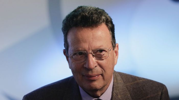 Κύρτσος: "Ένα από τα σενάρια που εξετάζουν στις Βρυξέλλες είναι η συγκυβέρνηση ΣΥΡΙΖΑ-ΝΔ"