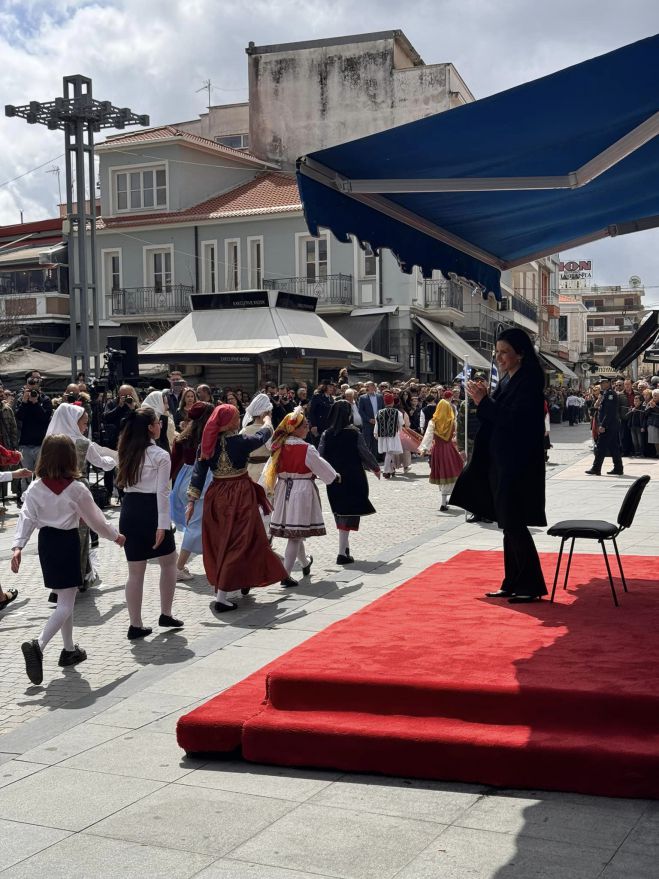 Λυτρίβη: "Μεγάλη τιμή να εκπροσωπήσω την Ελληνική Κυβέρνηση στους εορτασμούς της εθνικής μας επετείου, στη γενέτειρά μου, την Τρίπολη"