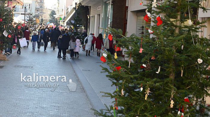 Σαμπράκος: &quot;Μεγάλο ενδιαφέρον επισκεπτών για τα Χριστούγεννα σε Τρίπολη, Βυτίνα, Δημητσάνα και Μαίναλο&quot;
