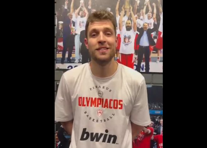 &Omicron; MVP &tau;&eta;&sigmaf; EuroLeague &Sigma;ά&sigma;&alpha; &Beta;&epsilon;&zeta;έ&nu;&kappa;&omicron;&beta; &sigma;&alpha;&sigmaf; &kappa;&alpha;&lambda;&epsilon;ί ό&lambda;&omicron;&upsilon;&sigmaf; &sigma;&tau;&omicron; 3on3 &tau;&omicron;&upsilon; &Alpha;&rho;&kappa;&alpha;&delta;&iota;&kappa;&omicron;ύ (vd)