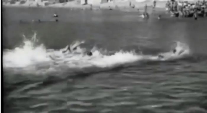 1961 | Όταν στο Παράλιο Άστρος γίνονται οι Παναρκαδικοί κολυμβητικοί αγώνες! (vd)