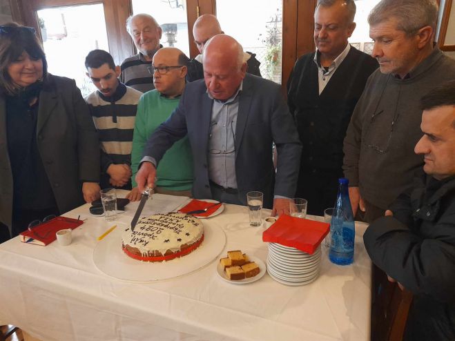 &Tau;&rho;ί&pi;&omicron;&lambda;&eta; | &Eta; &Epsilon;&tau;ή&sigma;&iota;&alpha; &Tau;&alpha;&kappa;&tau;&iota;&kappa;ή &Gamma;&epsilon;&nu;&iota;&kappa;ή &Sigma;&upsilon;&nu;έ&lambda;&epsilon;&upsilon;&sigma;&eta; &tau;&eta;&sigmaf; &Pi;&epsilon;&rho;&iota;&phi;&epsilon;&rho;&epsilon;&iota;&alpha;&kappa;ή&sigmaf; &Omicron;&mu;&omicron;&sigma;&pi;&omicron;&nu;&delta;ί&alpha;&sigmaf; &Alpha;&tau;ό&mu;&omega;&nu; &mu;&epsilon; &Alpha;&nu;&alpha;&pi;&eta;&rho;ί&alpha; &Pi;&epsilon;&lambda;&omicron;&pi;&omicron;&nu;&nu;ή&sigma;&omicron;&upsilon; (&epsilon;&iota;&kappa;ό&nu;&epsilon;&sigmaf;)