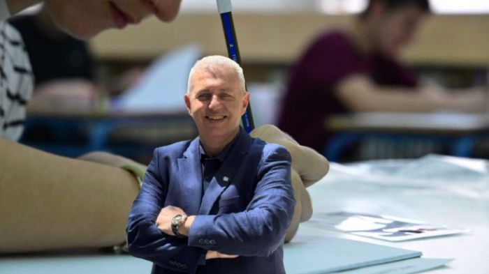 &Sigma;&tau;&alpha;ύ&rho;&omicron;&sigmaf; &Tau;&sigma;ί&chi;&lambda;&eta;&sigmaf;: &laquo;&Tau;&alpha; &pi;&alpha;&iota;&delta;&iota;ά &tau;&eta;&sigmaf;&nbsp;&Alpha;&rho;&kappa;&alpha;&delta;ί&alpha;&sigmaf; &alpha;&pi;έ&delta;&epsilon;&iota;&xi;&alpha;&nu; ό&tau;&iota;&nbsp;&eta; &theta;έ&lambda;&eta;&sigma;&eta; &nu;&iota;&kappa;ά&nbsp;&kappa;ά&theta;&epsilon; &delta;&upsilon;&sigma;&kappa;&omicron;&lambda;ί&alpha;&raquo;
