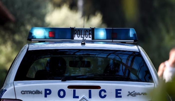 &Alpha;&rho;&kappa;&alpha;&delta;ί&alpha; | &Pi;ή&gamma;&alpha;&nu; &nu;&alpha; &kappa;&lambda;έ&psi;&omicron;&upsilon;&nu; &sigma;&pi;ί&tau;&iota; &alpha;&lambda;&lambda;ά έ&gamma;&iota;&nu;&alpha;&nu; &alpha;&nu;&tau;&iota;&lambda;&eta;&pi;&tau;&omicron;ί &kappa;&alpha;&iota; ... &delta;&epsilon;&nu; &tau;&alpha; &kappa;&alpha;&tau;ά&phi;&epsilon;&rho;&alpha;&nu;