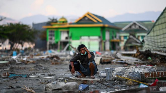 &Nu;έ&omicron; &beta;ί&nu;&tau;&epsilon;&omicron;-&sigma;&omicron;&kappa; &alpha;&pi;ό &tau;&omicron; &tau;&sigma;&omicron;&upsilon;&nu;ά&mu;&iota; &tau;&omega;&nu; &chi;&iota;&lambda;&iota;ά&delta;&omega;&nu; &nu;&epsilon;&kappa;&rho;ώ&nu; &sigma;&tau;&eta;&nu; &Iota;&nu;&delta;&omicron;&nu;&eta;&sigma;ί&alpha;! (vd)