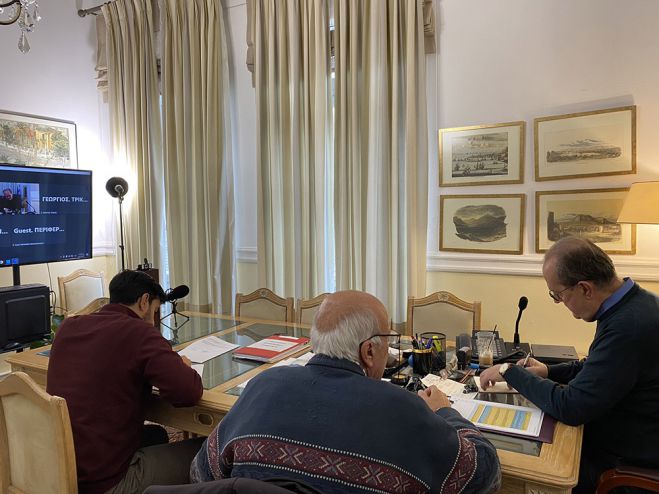 &Sigma;&tau;&omicron; &epsilon;&pi;ί&kappa;&epsilon;&nu;&tau;&rho;&omicron; &eta; έ&lambda;&lambda;&epsilon;&iota;&psi;&eta; &pi;&rho;&omicron;&sigma;&omega;&pi;&iota;&kappa;&omicron;ύ &sigma;&tau;&iota;&sigmaf; &Delta;&iota;&epsilon;&upsilon;&theta;ύ&nu;&sigma;&epsilon;&iota;&sigmaf; &Mu;&epsilon;&tau;&alpha;&phi;&omicron;&rho;ώ&nu; &kappa;&alpha;&iota; &Epsilon;&pi;&iota;&kappa;&omicron;&iota;&nu;&omega;&nu;&iota;ώ&nu; &tau;&eta;&sigmaf; &Pi;&epsilon;&rho;&iota;&phi;έ&rho;&epsilon;&iota;&alpha;&sigmaf;