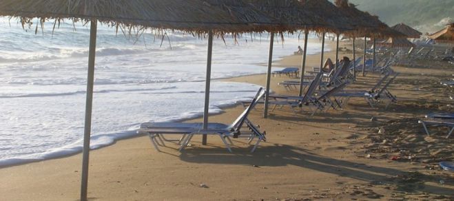 Έρευνα ΙΝΚΑ: 8 στους 10 Έλληνες δεν θα κάνουν διακοπές φέτος!
