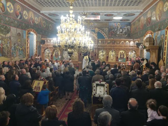 &Lambda;&omicron;&upsilon;&kappa;ά &Mu;&alpha;&nu;&tau;&iota;&nu;&epsilon;ί&alpha;&sigmaf; | &Omicron; &epsilon;&sigma;&pi;&epsilon;&rho;&iota;&nu;ό&sigmaf; &gamma;&iota;&alpha; &tau;&eta; &gamma;&iota;&omicron;&rho;&tau;ή &tau;&omicron;&upsilon; &Alpha;&gamma;ί&omicron;&upsilon; &Iota;&omega;ά&nu;&nu;&omicron;&upsilon; &Chi;&rho;&upsilon;&sigma;&omicron;&sigma;&tau;ό&mu;&omicron;&upsilon; (&epsilon;&iota;&kappa;ό&nu;&epsilon;&sigmaf; - &beta;ί&nu;&tau;&epsilon;&omicron;)
