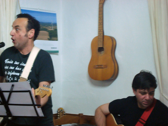 &Gamma;&lambda;έ&nu;&tau;&eta;&sigma;&alpha;&nu; &omicron;&iota; &sigma;&upsilon;&mu;&mu;&epsilon;&tau;έ&chi;&omicron;&nu;&tau;&alpha;&sigmaf; &sigma;&tau;&omicron; &Tau;&omicron;&upsilon;&rho;&nu;&omicron;&upsilon;ά (&Gamma;&alpha;&lambda;&lambda;&iota;&kappa;&omicron;ύ) &Mu;&pi;&iota;&lambda;&iota;ά&rho;&delta;&omicron;&upsilon; &tau;&eta;&sigmaf; &Tau;&rho;ί&pi;&omicron;&lambda;&eta;&sigmaf; (&epsilon;&iota;&kappa;ό&nu;&epsilon;&sigmaf;)