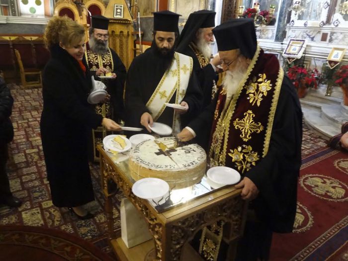 Η υποδοχή του 2017 στον Μητροπολιτικό Ναό της Τρίπολης (εικόνες)!