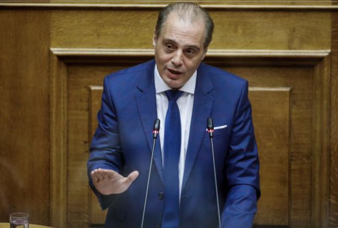 &Beta;&epsilon;&lambda;ό&pi;&omicron;&upsilon;&lambda;&omicron;&sigmaf;: &laquo;&Mu;&epsilon; &beta;&rho;ί&sigma;&kappa;&epsilon;&iota; &alpha;&nu;&tau;ί&theta;&epsilon;&tau;&omicron; &omicron; &upsilon;&pi;&omicron;&chi;&rho;&epsilon;&omega;&tau;&iota;&kappa;ό&sigmaf; &epsilon;&mu;&beta;&omicron;&lambda;&iota;&alpha;&sigma;&mu;ό&sigmaf;, &tau;&omicron; &sigma;ώ&mu;&alpha; &mu;&alpha;&sigmaf; &epsilon;ί&nu;&alpha;&iota; &delta;&iota;&kappa;ό &mu;&alpha;&sigmaf;&raquo;