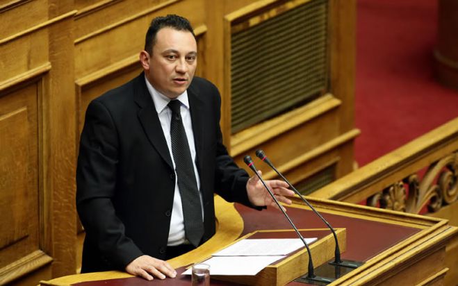 &Beta;&lambda;ά&sigma;&eta;&sigmaf; &gamma;&iota;&alpha; &epsilon;&mu;&beta;ό&lambda;&iota;&omicron; &mu;&eta;&nu;&iota;&gamma;&gamma;ί&tau;&iota;&delta;&alpha;&sigmaf;: &laquo;Ό&sigma;&omicron; &kappa;&alpha;&theta;&upsilon;&sigma;&tau;&epsilon;&rho;&epsilon;ί &omicron; &Upsilon;&pi;&omicron;&upsilon;&rho;&gamma;ό&sigmaf; &Upsilon;&gamma;&epsilon;ί&alpha;&sigmaf;, &tau;ό&sigma;&omicron; &tau;&alpha; &pi;&alpha;&iota;&delta;&iota;ά &mu;&alpha;&sigmaf; &theta;&alpha; &kappa;&iota;&nu;&delta;&upsilon;&nu;&epsilon;ύ&omicron;&upsilon;&nu;!&raquo;