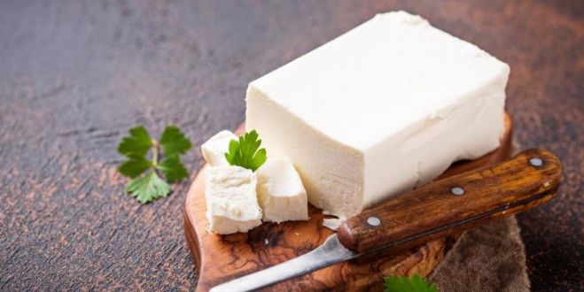 Παραγωγοί: «Θα ακριβύνει κι άλλο η φέτα»