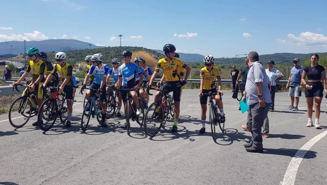 &Nu;έ&epsilon;&sigmaf; &delta;&iota;&alpha;&kappa;&rho;ί&sigma;&epsilon;&iota;&sigmaf; &gamma;&iota;&alpha; &alpha;&theta;&lambda;&eta;&tau;έ&sigmaf; &pi;&omicron;&delta;&eta;&lambda;&alpha;&sigma;ί&alpha;&sigmaf; &tau;&eta;&sigmaf; &Alpha;&Epsilon;&Kappa; &Tau;&rho;ί&pi;&omicron;&lambda;&eta;&sigmaf; (&epsilon;&iota;&kappa;ό&nu;&epsilon;&sigmaf;)