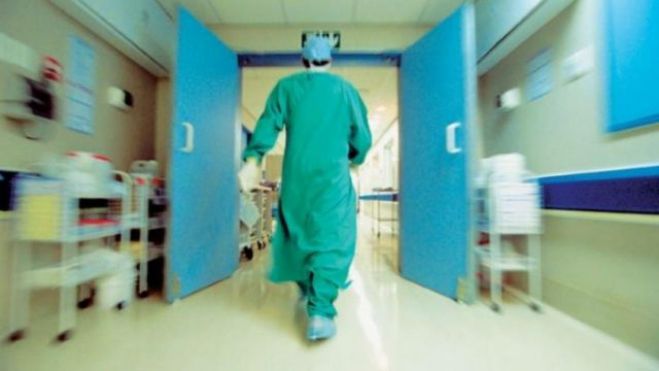 &Kappa;ά&lambda;&epsilon;&sigma;&mu;&alpha; &alpha;&pi;ό &tau;&eta;&nu; Έ&nu;&omega;&sigma;&eta; &Gamma;&iota;&alpha;&tau;&rho;ώ&nu; &Epsilon;&Sigma;&Upsilon; &Alpha;&rho;&kappa;&alpha;&delta;ί&alpha;&sigmaf;: "&Nu;&alpha; &mu;&eta;&nu; &tau;&omicron;&upsilon;&sigmaf; &alpha;&phi;ή&sigma;&omicron;&upsilon;&mu;&epsilon; &sigma;&epsilon; &chi;&lambda;&omega;&rho;ό &kappa;&lambda;&alpha;&rho;ί"!