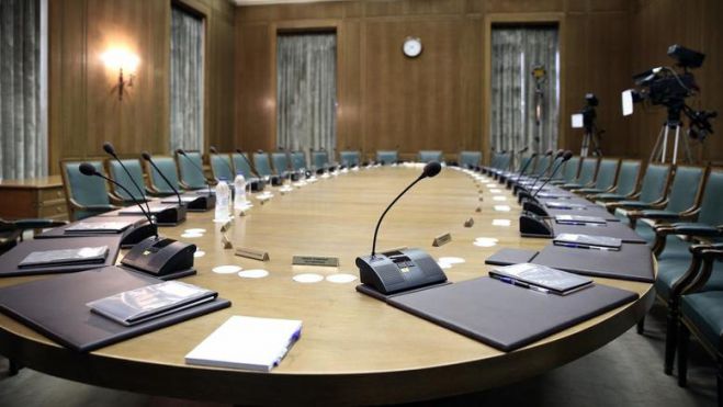 Έ&rho;&chi;&epsilon;&tau;&alpha;&iota; &alpha;&nu;&alpha;&sigma;&chi;&eta;&mu;&alpha;&tau;&iota;&sigma;&mu;ό&sigmaf; &mu;έ&sigma;&alpha; &sigma;&tau;&omicron; &epsilon;&pi;ό&mu;&epsilon;&nu;&omicron; &delta;&epsilon;&kappa;&alpha;ή&mu;&epsilon;&rho;&omicron;;