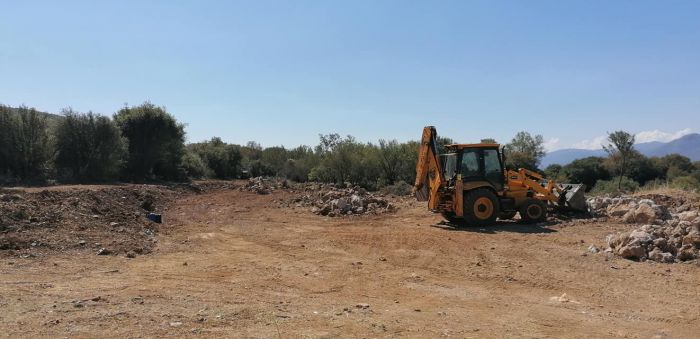 Γορτυνία | Ξεκίνησε η κατασκευή του Αθλητικού Κέντρου Ελληνικού με δωρεά της οικογένειας Φουρλή!