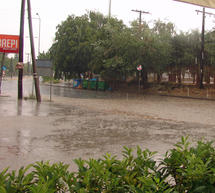 &laquo;&Tau;&rho;&epsilon;&lambda;ά&theta;&eta;&kappa;&epsilon;&raquo; &omicron; &kappa;&alpha;&iota;&rho;ό&sigmaf;! &Iota;&sigma;&chi;&upsilon;&rho;έ&sigmaf; &kappa;&alpha;&tau;&alpha;&iota;&gamma;ί&delta;&epsilon;&sigmaf; &sigma;&tau;&eta;&nu; &Tau;&rho;ί&pi;&omicron;&lambda;&eta; - &Phi;&omega;&tau;&iota;έ&sigmaf; &pi;&rho;&omicron;&kappa;&lambda;ή&theta;&eta;&kappa;&alpha;&nu; &alpha;&pi;ό &kappa;&epsilon;&rho;&alpha;&upsilon;&nu;&omicron;ύ&sigmaf;!