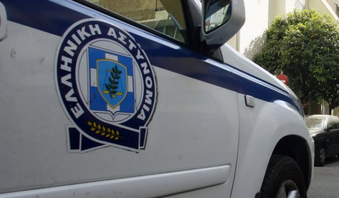 Αλβανός με σιδερογροθιά συνελήφθη στο Ναύπλιο