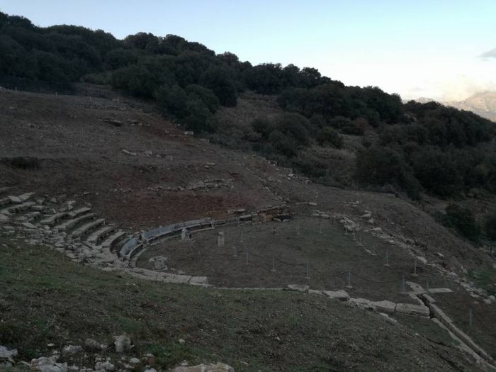 &Epsilon;&gamma;&kappa;&rho;ί&theta;&eta;&kappa;&epsilon; &tau;&omicron; &alpha;ί&tau;&eta;&mu;&alpha; &gamma;&iota;&alpha; &laquo;&Beta;&epsilon;&lambda;&tau;ί&omega;&sigma;&eta; &omicron;&delta;&omicron;ύ &sigma;ύ&nu;&delta;&epsilon;&sigma;&eta;&sigmaf; &Alpha;&rho;&chi;&alpha;ί&omicron;&upsilon; &Theta;&epsilon;ά&tau;&rho;&omicron;&upsilon; &Omicron;&rho;&chi;&omicron;&mu;&epsilon;&nu;&omicron;ύ &mu;&epsilon; &omicron;&delta;&iota;&kappa;ό &delta;ί&kappa;&tau;&upsilon;&omicron;&raquo;
