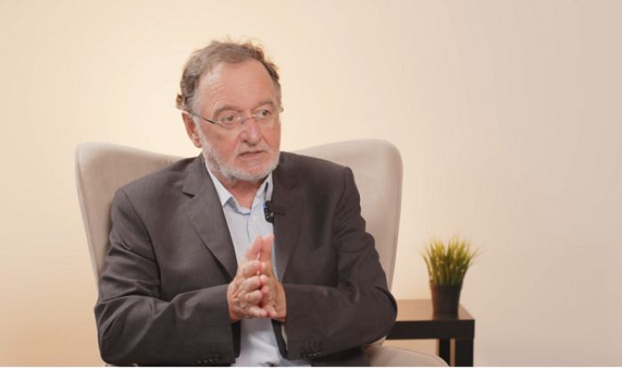Λαφαζάνης: "Ο ΣΥΡΙΖΑ με παρακολουθούσε συστηματικά. Με κατέγραφε, με βιντεοσκοπούσε και με μαγνητοσκοπούσε"! (vd)