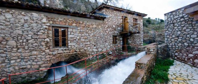 Ένα αλλιώτικο Πρωτομαγιάτικο Στεφάνι στο Υπαίθριο Μουσείο της Δημητσάνας!