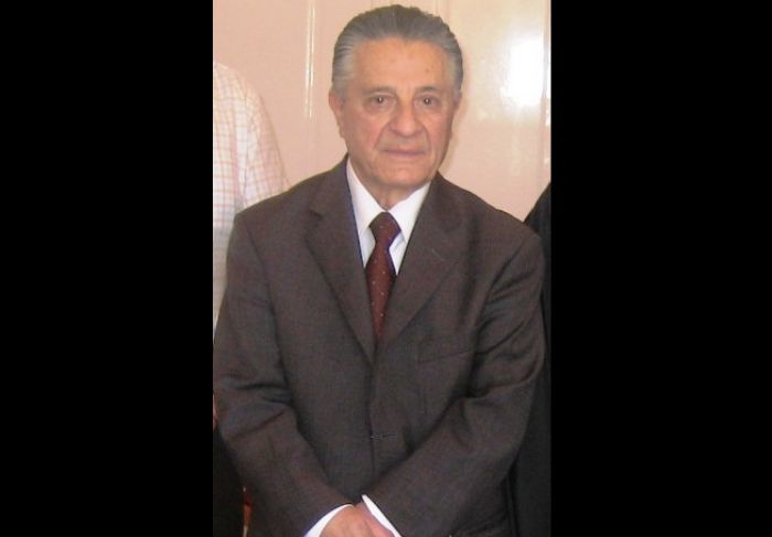 "Έ&phi;&upsilon;&gamma;&epsilon;" &alpha;&pi;ό &tau;&eta; &zeta;&omega;ή &omicron;&nbsp;&Chi;&alpha;&rho;ά&lambda;&alpha;&mu;&pi;&omicron;&sigmaf; &Gamma;έ&rho;&omicron;&sigmaf; | &Sigma;ή&mu;&epsilon;&rho;&alpha; &eta; &kappa;&eta;&delta;&epsilon;ί&alpha; &tau;&omicron;&upsilon; &sigma;&tau;&eta;&nu; &Tau;&rho;ί&pi;&omicron;&lambda;&eta;