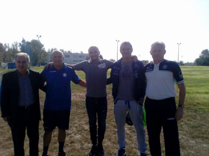 &Gamma;ύ&rho;&iota;&sigma;&epsilon; &sigma;&tau;&omicron;&nu; &Eta;&rho;&alpha;&kappa;&lambda;ή &omicron; &Gamma;&iota;ώ&rho;&gamma;&omicron;&sigmaf; &Alpha;&mu;&pi;ά&rho;&eta;&sigmaf;!