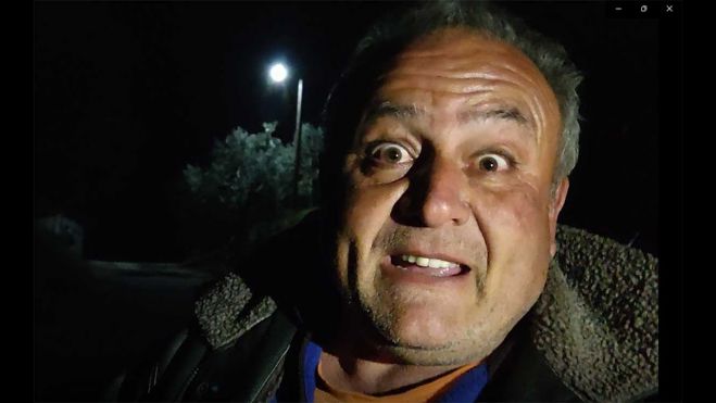 &Kappa;ά&tau;&omicron;&iota;&kappa;&omicron;&sigmaf; &tau;&eta;&sigmaf; &Epsilon;&pi;&iota;&delta;&alpha;ύ&rho;&omicron;&upsilon; &iota;&sigma;&chi;&upsilon;&rho;ί&zeta;&epsilon;&tau;&alpha;&iota; ό&tau;&iota; &epsilon;ί&delta;&epsilon; UFO! (vd)