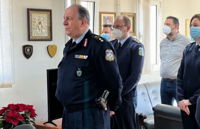 &Gamma;&epsilon;&nu;&iota;&kappa;ό&sigmaf; &Epsilon;&pi;&iota;&theta;&epsilon;&omega;&rho;&eta;&tau;ή&sigmaf; &Alpha;&sigma;&tau;&upsilon;&nu;&omicron;&mu;ί&alpha;&sigmaf; &Nu;&omicron;&tau;ί&omicron;&upsilon; &Epsilon;&lambda;&lambda;ά&delta;&omicron;&sigmaf; o &Sigma;&pi;&upsilon;&rho;ί&delta;&omega;&nu; &Sigma;&kappa;&lambda;ά&beta;&omicron;&sigmaf;