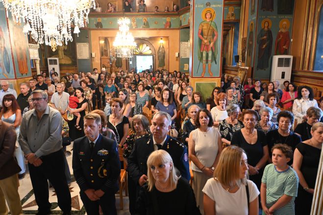 &Omicron; &epsilon;&omicron;&rho;&tau;&alpha;&sigma;&mu;ό&sigmaf; &tau;&omicron;&upsilon; &Pi;&rho;&omicron;&phi;ή&tau;&omicron;&upsilon; &Eta;&lambda;&iota;&omicron;ύ &sigma;&tau;&eta;&nu; &Iota;&epsilon;&rho;ά &Mu;&eta;&tau;&rho;ό&pi;&omicron;&lambda;&eta; &Mu;&alpha;&nu;&tau;&iota;&nu;&epsilon;ί&alpha;&sigmaf; &kappa;&alpha;&iota; &Kappa;&upsilon;&nu;&omicron;&upsilon;&rho;ί&alpha;&sigmaf; (&epsilon;&iota;&kappa;ό&nu;&epsilon;&sigmaf;)