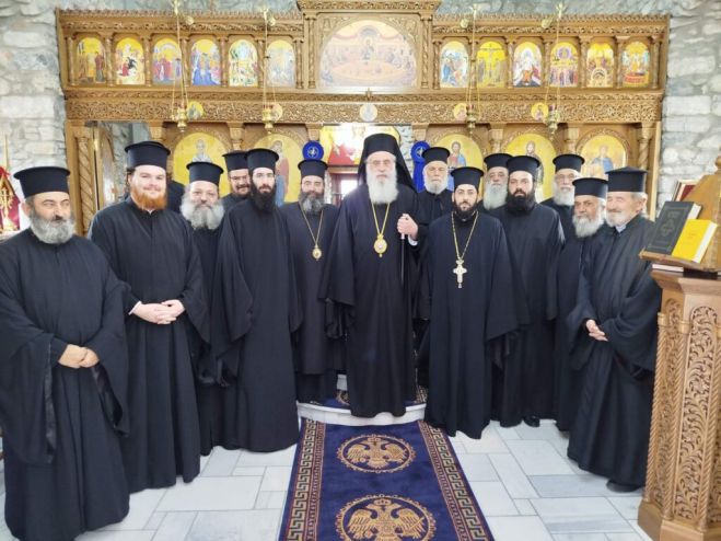 &Lambda;&epsilon;&omega;&nu;ί&delta;&iota;&omicron; | &Eta; &mu;&nu;ή&mu;&eta; &tau;&omicron;&upsilon; &Alpha;&gamma;ί&omicron;&upsilon; &Lambda;&epsilon;&omega;&nu;ί&delta;&omicron;&upsilon; &sigma;&tau;&omicron; &kappa;έ&nu;&tau;&rho;&omicron; &tau;&eta;&sigmaf; &Tau;&sigma;&alpha;&kappa;&omega;&nu;&iota;ά&sigmaf;