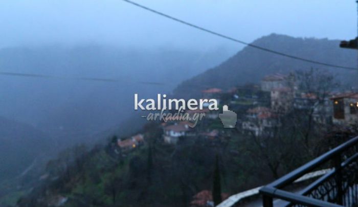 &Kappa;&alpha;&iota;&rho;ό&sigmaf; - &Epsilon;&pi;&iota;&sigma;&tau;&rho;έ&phi;&epsilon;&iota; &omicron; &chi;&epsilon;&iota;&mu;ώ&nu;&alpha;&sigmaf; &alpha;&pi;ό &tau;&eta; &Delta;&epsilon;&upsilon;&tau;έ&rho;&alpha;;
