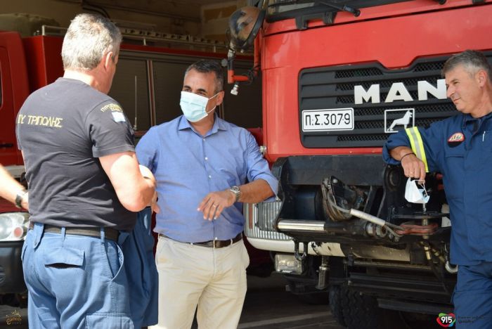 Ο Δήμος Τρίπολης ενίσχυσε το πυροσβεστικό σώμα με αντλίες υδάτων! (vd)