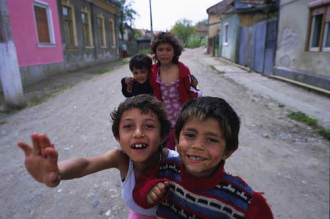 &Sigma;&epsilon; &delta;&eta;&mu;ό&sigma;&iota;&alpha; &delta;&iota;&alpha;&beta;&omicron;ύ&lambda;&epsilon;&upsilon;&sigma;&eta; &tau;&omicron; &sigma;&chi;έ&delta;&iota;&omicron; &sigma;&chi;&epsilon;&delta;ί&omicron;&upsilon; &gamma;&iota;&alpha; &tau;&eta;&nu; &kappa;&omicron;&iota;&nu;&omega;&nu;&iota;&kappa;ή έ&nu;&tau;&alpha;&xi;&eta; &tau;&omega;&nu; &Rho;&omicron;&mu;ά &Pi;&epsilon;&lambda;&omicron;&pi;&omicron;&nu;&nu;ή&sigma;&omicron;&upsilon;