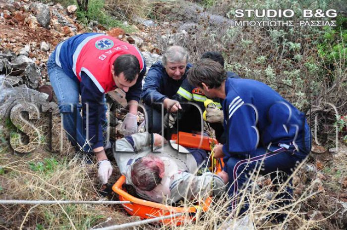 &Alpha;&upsilon;&tau;&omicron;&kappa;ί&nu;&eta;&tau;&omicron; έ&pi;&epsilon;&sigma;&epsilon; &sigma;&epsilon; &gamma;&kappa;&rho;&epsilon;&mu;ό &sigma;&tau;&eta;&nu; &Alpha;&rho;&gamma;&omicron;&lambda;ί&delta;&alpha;