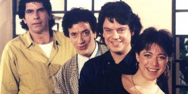 &Omicron;&iota; "&Alpha;&pi;&alpha;&rho;ά&delta;&epsilon;&kappa;&tau;&omicron;&iota;" &epsilon;&pi;&iota;&sigma;&tau;&rho;έ&phi;&omicron;&upsilon;&nu;!