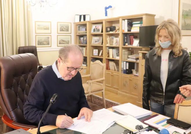 Νέο έργο για το γήπεδο του Παναρκαδικού υπόγραψε ο Νίκας!