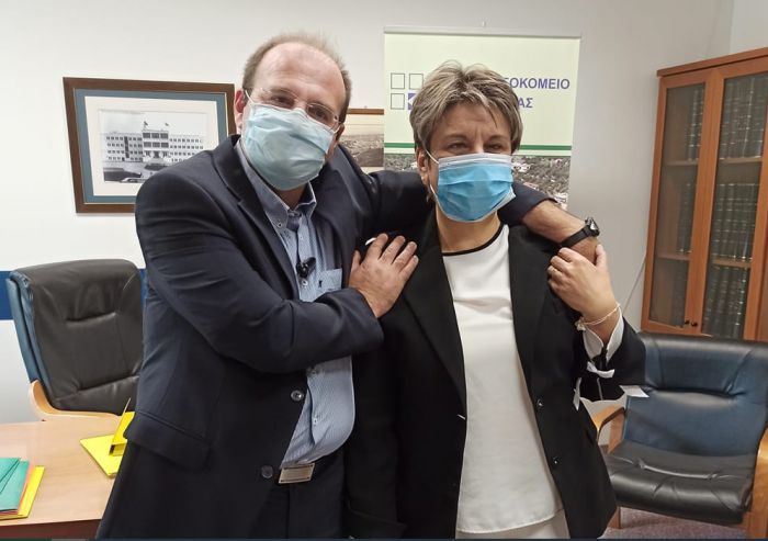 &Epsilon;&pi;ί&theta;&epsilon;&sigma;&eta; &Pi;έ&tau;&rho;&omicron;&upsilon; &Tau;&alpha;&tau;&omicron;ύ&lambda;&eta; &sigma;&epsilon; &Alpha;&lambda;&epsilon;&iota;&phi;έ&rho;&eta; &kappa;&alpha;&iota; &Mu;&pi;έ&zeta;&omicron;!