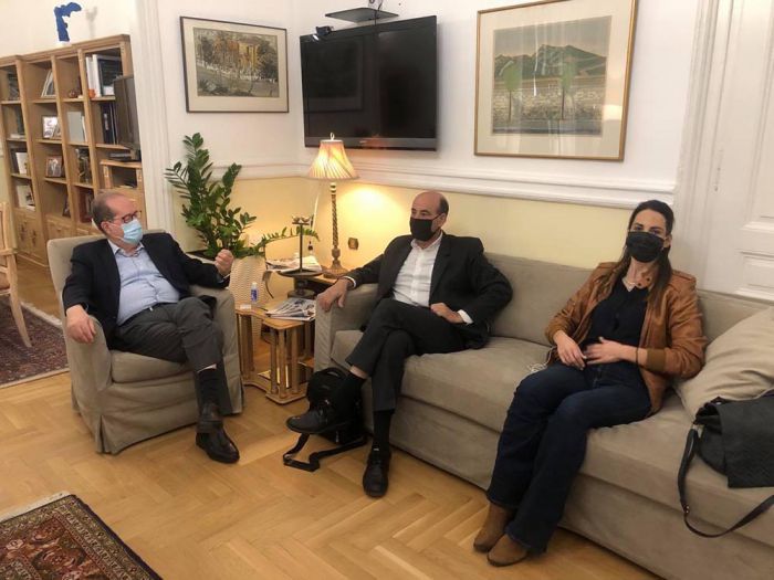 &Epsilon;&tau;&alpha;&iota;&rho;&epsilon;ί&alpha; &theta;έ&lambda;&epsilon;&iota; &nu;&alpha; &epsilon;&pi;&epsilon;&nu;&delta;ύ&sigma;&epsilon;&iota; &sigma;&tau;&eta;&nu; &pi;&epsilon;&rho;&iota;&omicron;&chi;ή &tau;&eta;&sigmaf; &Mu;&epsilon;&gamma;&alpha;&lambda;ό&pi;&omicron;&lambda;&eta;&sigmaf;