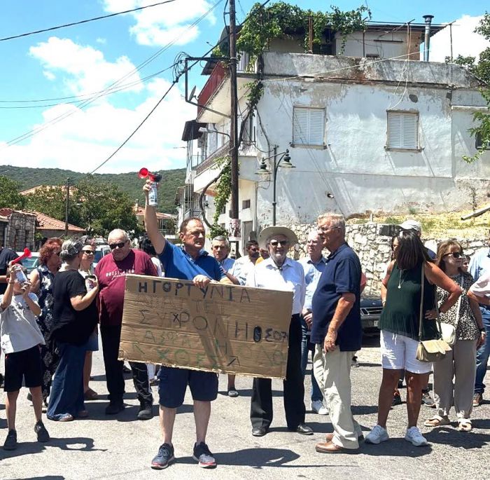 &Gamma;&iota;ώ&rho;&gamma;&omicron;&sigmaf; &Alpha;&nu;&alpha;&sigma;&tau;ό&pi;&omicron;&upsilon;&lambda;&omicron;&sigmaf;: "&Eta; &delta;&iota;&epsilon;&kappa;&delta;ί&kappa;&eta;&sigma;&eta; &gamma;&iota;&alpha; &tau;&eta;&nu; &pi;&alpha;&rho;ά&kappa;&alpha;&mu;&psi;&eta; &Lambda;&alpha;&gamma;&kappa;&alpha;&delta;ί&omega;&nu; &kappa;&lambda;&iota;&mu;&alpha;&kappa;ώ&nu;&epsilon;&tau;&alpha;&iota;"