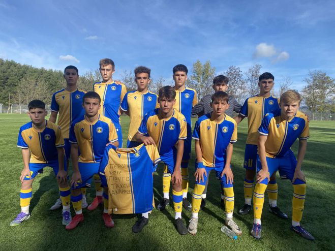 Μια ομάδα – μια οικογένεια: Η Κ15 και Κ17 του Αστέρα στηρίζουν τον Γιώργο Γεωργακόπουλο!