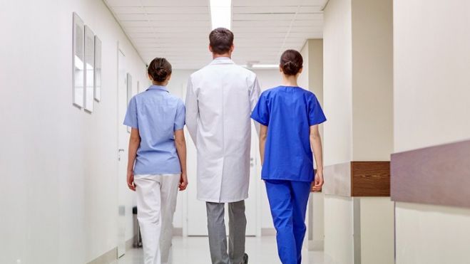 Τροπολογία για αστική και ποινική προστασία γιατρών από &quot;αβάσιμες&quot; μηνύσεις για ασθενείς με Covid-19