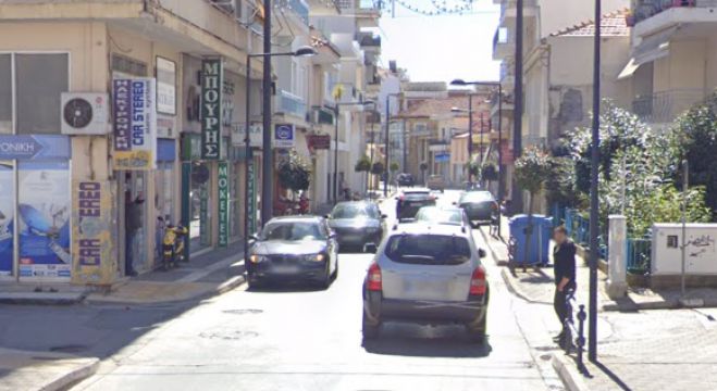 &Theta;&alpha; &mu;&omicron;&nu;&omicron;&delta;&rho;&omicron;&mu;&eta;&theta;&epsilon;ί &eta; &omicron;&delta;ό&sigmaf; "&Lambda;&alpha;&mu;&pi;&rho;ά&kappa;&eta;" &sigma;&tau;&eta;&nu; &Tau;&rho;ί&pi;&omicron;&lambda;&eta;;