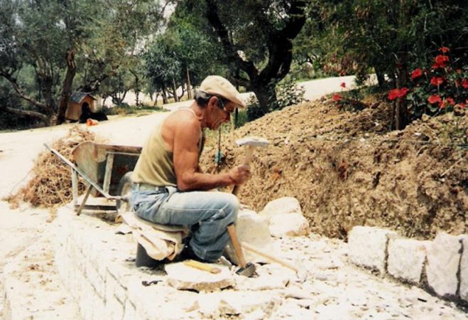 Οι «Πετροπελεκητάδες» της Αχαΐας και η ... Αρχαία Αρκαδία! (εικόνες)