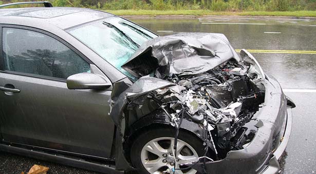 &Nu;&epsilon;&kappa;&rho;ό&sigmaf; 18&chi;&rho;&omicron;&nu;&omicron;&sigmaf; &sigma;&epsilon; &tau;&rho;&omicron;&chi;&alpha;ί&omicron; &sigma;&tau;&eta;&nu; &Pi;&epsilon;&lambda;&omicron;&pi;ό&nu;&nu;&eta;&sigma;&omicron;