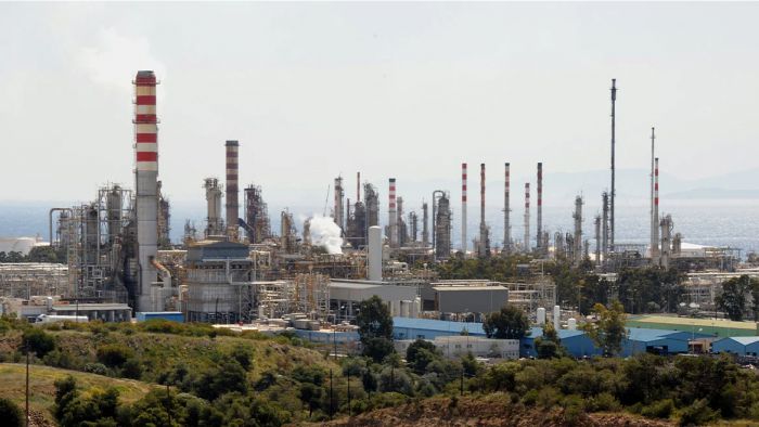 &Kappa;&omicron;&rho;&iota;&nu;&theta;ί&alpha; | &Alpha;&tau;ύ&chi;&eta;&mu;&alpha; &sigma;&tau;&eta; Motor Oil &ndash; &Delta;ύ&omicron; &sigma;&omicron;&beta;&alpha;&rho;ά &tau;&rho;&alpha;&upsilon;&mu;&alpha;&tau;ί&epsilon;&sigmaf;, ά&lambda;&lambda;&omicron;&sigmaf; έ&nu;&alpha;&sigmaf; &epsilon;&lambda;&alpha;&phi;&rho;ύ&tau;&epsilon;&rho;&alpha;
