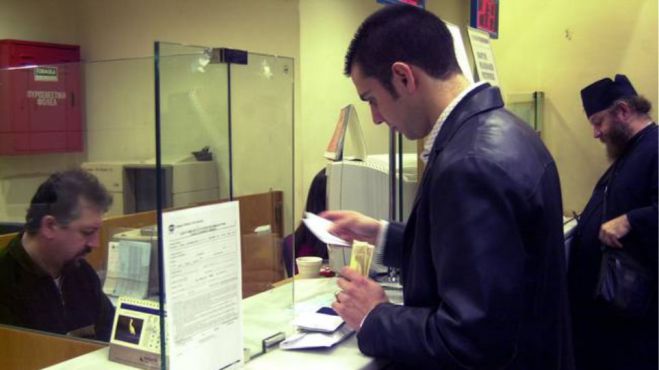 Νέο ωράριο συναλλαγών στις τράπεζες!